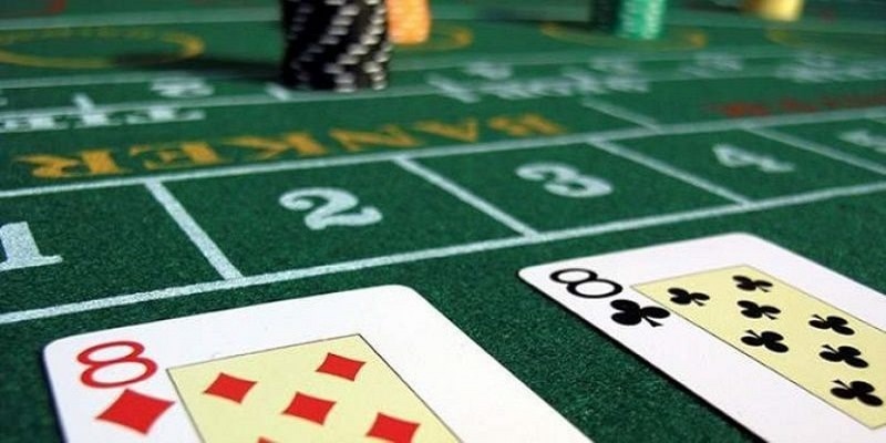 Các thế bài baccarat thường xác định dựa trên quy luật của vòng đấu